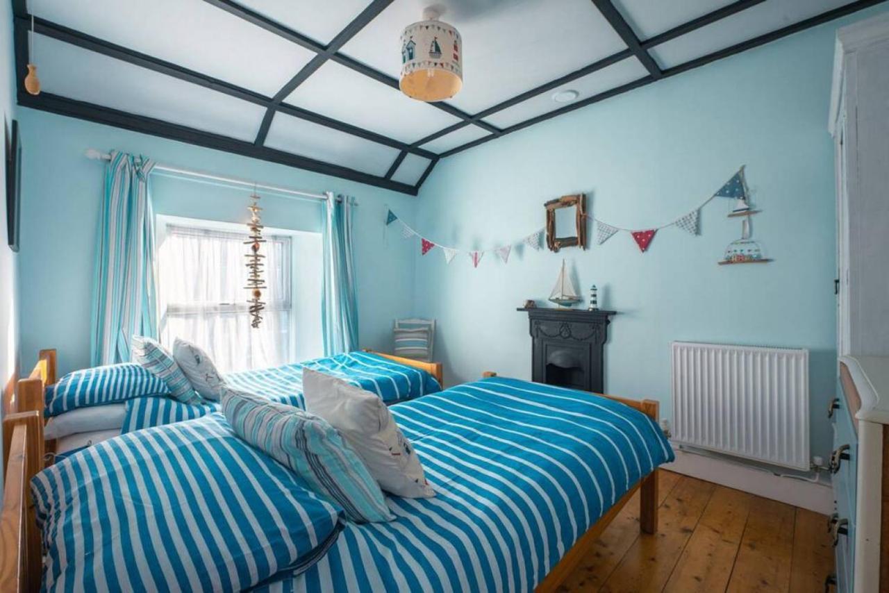 Cosy Welsh Cottage In St Davids Centre With Garden Exterior foto